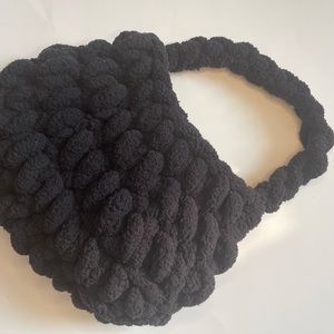 Crochet hand bag